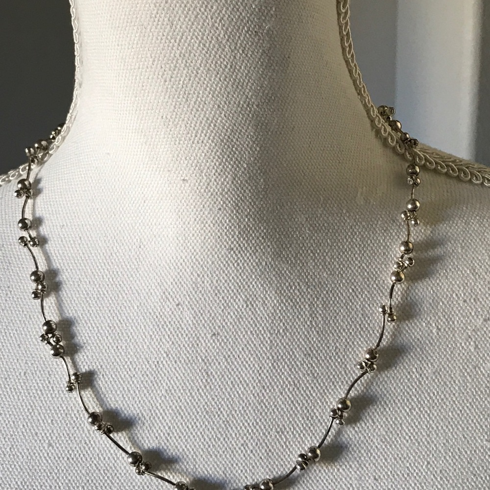 Silver balls chain necklace